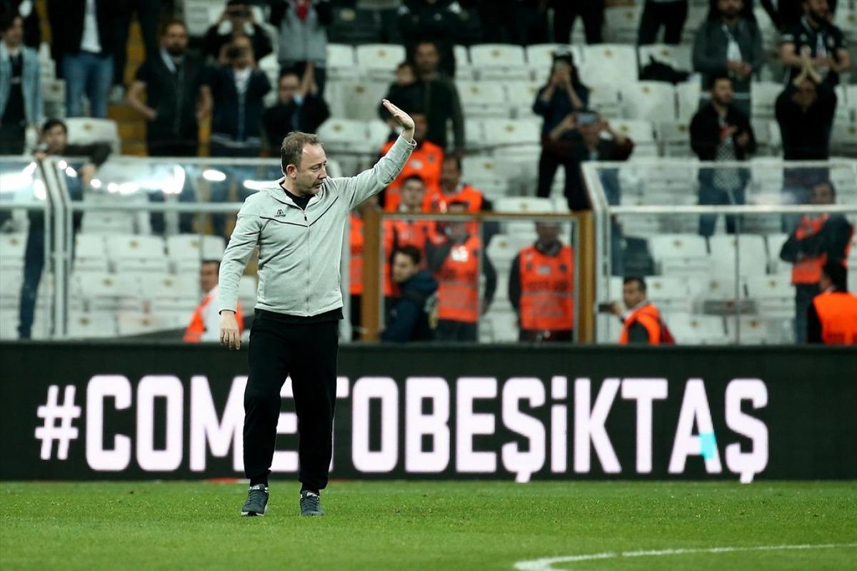 Vodafone Park'ta Sergen Yal&ccedil;ın s&uuml;rprizi!