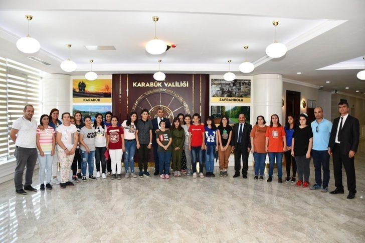 Milaslı özel öğrencilerden Vali Gürel’e ziyaret G5