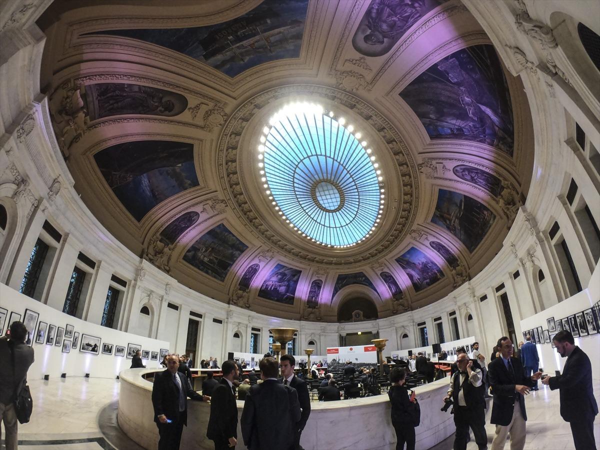 Cumhurbaşkanı Erdoğan, Ara G&uuml;ler Sergisi&rsquo;nin a&ccedil;ılışını yaptı