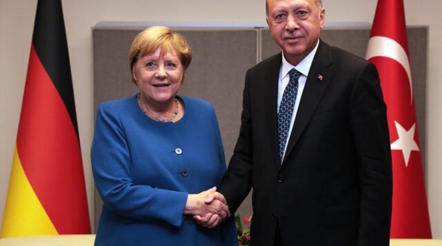 Cumhurbaşkanı Erdoğan, Merkel ile görüştü