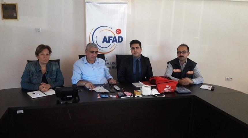 AFAD İl M&uuml;d&uuml;r&uuml; Harman, &ldquo;Acil durum &ccedil;antası &ouml;nemli&rdquo;