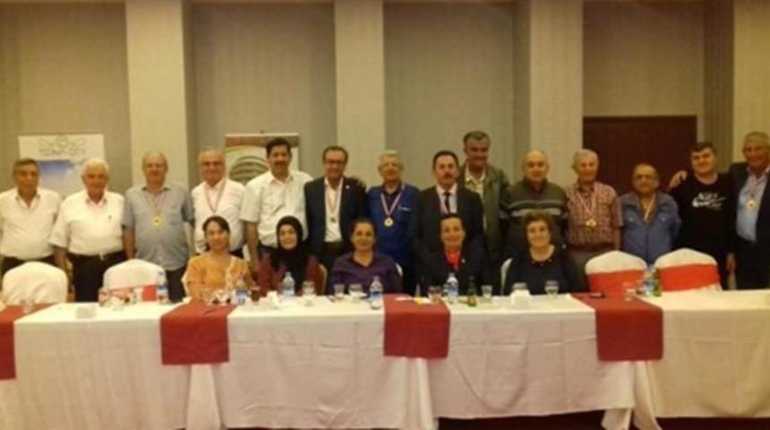 30 yıl sonra bir araya geldiler