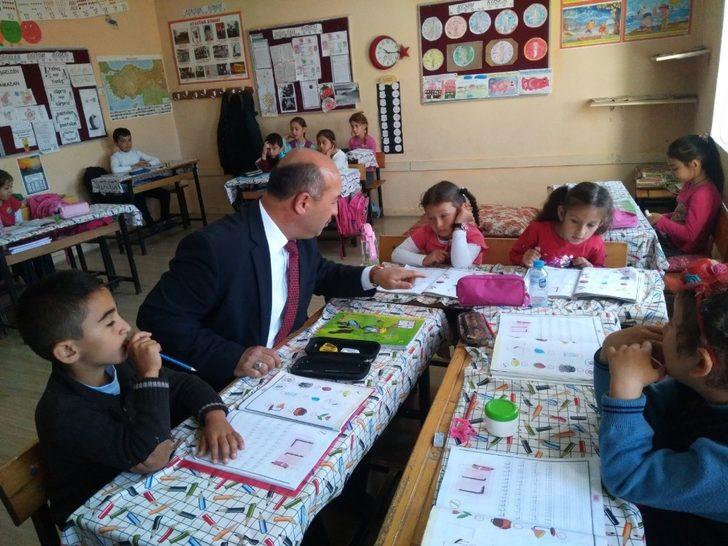 Müdür Başyiğit’in okul ziyaretleri G2