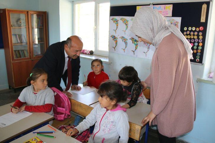 Müdür Başyiğit’in okul ziyaretleri G3