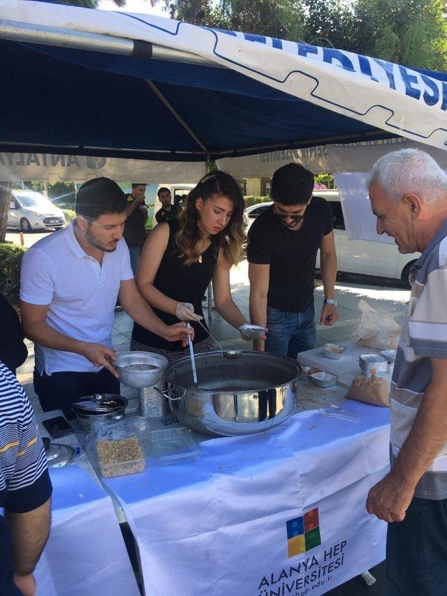 Alanya HEP Üniversitesinde aşure etkinliği düzenlendi