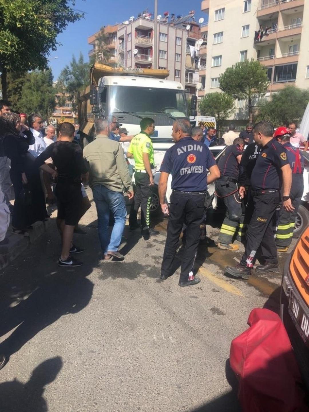 Hurdacı, mahalleyi savaş alanına &ccedil;evirdi