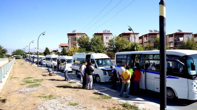 Sarıgöl’de okul servislerine sıkı denetim