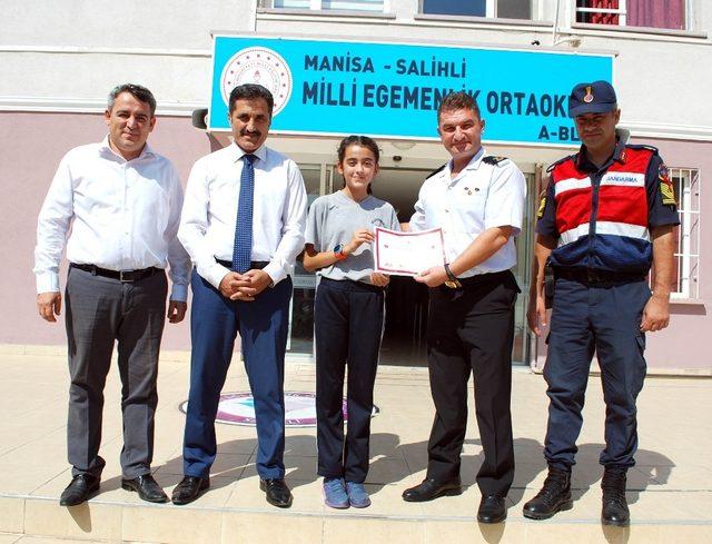 Salihlili öğrenci not verdi, bisikleti kazandı