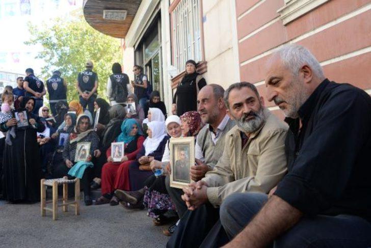 Diyarbakır Anneleri'nin eyleminde son durum! Haberi HDP il başkanlığı önünde aldı G5