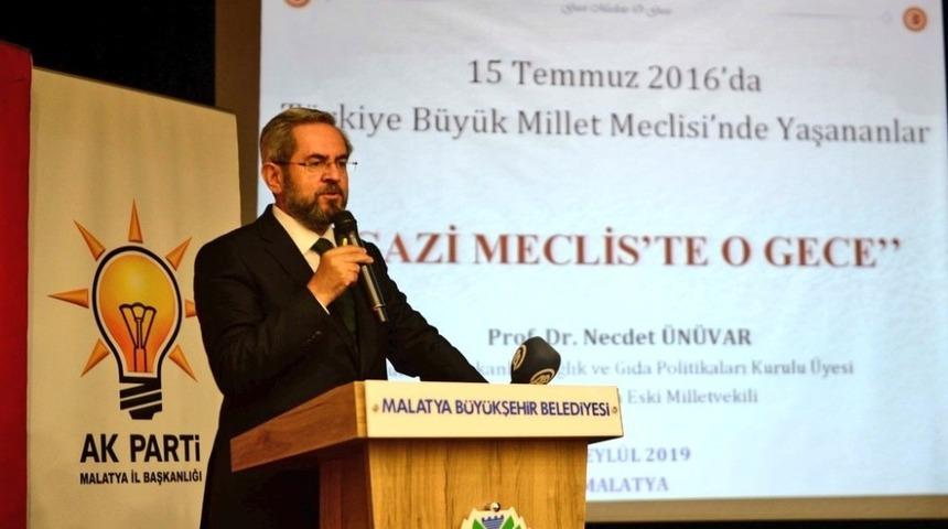 AK Partili gen&ccedil;lerden "Gazi Meclis&rsquo;te O Gece" konferansı