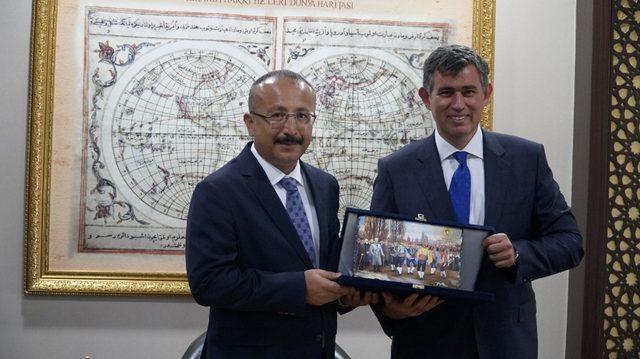 TBB Başkanı Feyzioğlu Vali Atik’i ziyaret etti