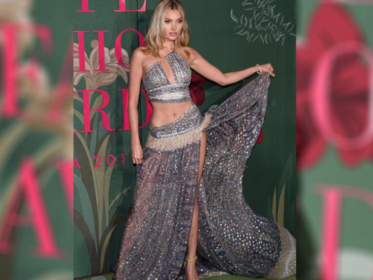 Elsa Hosk göbek ve bacak dekoltesiyle beğeni topladı G3