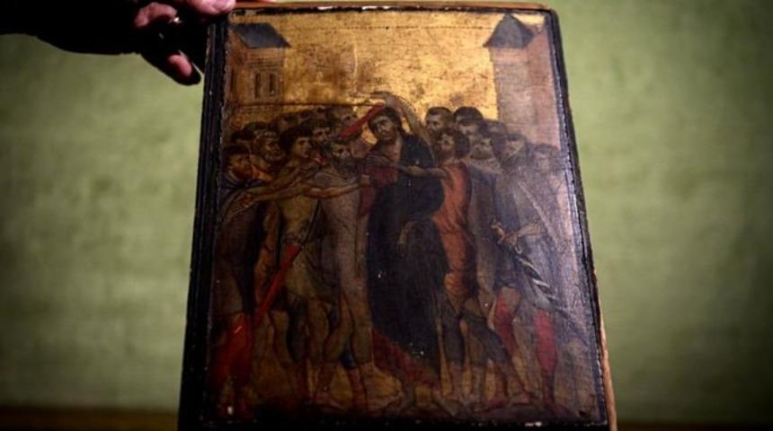 Yıllardır mutfağında asılı duruyordu, 6 milyon Euro değerinde &ccedil;ıktı!