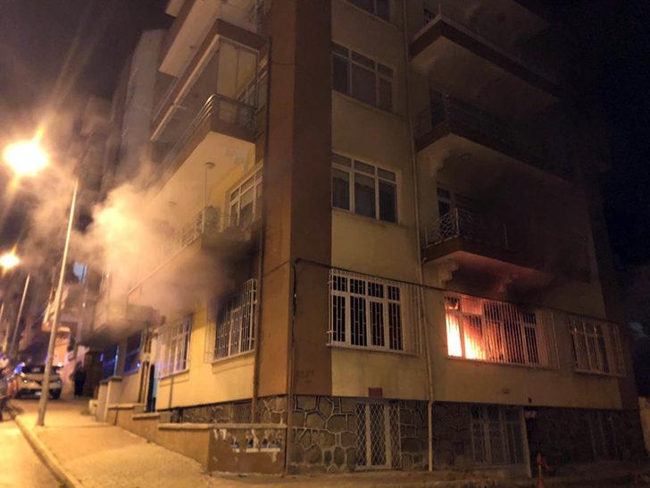 Samsun'da, doğum günü kutlamasında sigara izmaritinden yangın çıktı G2