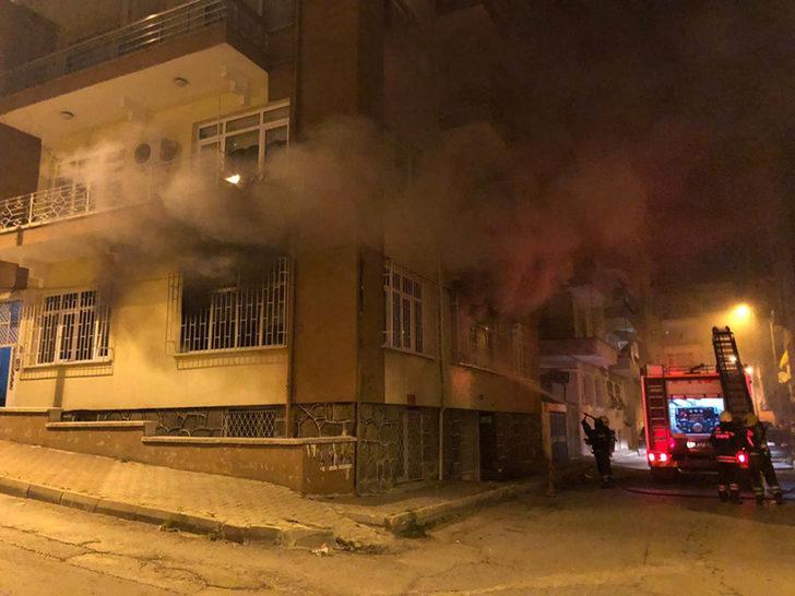 Samsun'da, doğum günü kutlamasında sigara izmaritinden yangın çıktı G3