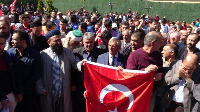 Kars’ta STK’lar terörü lanetledi