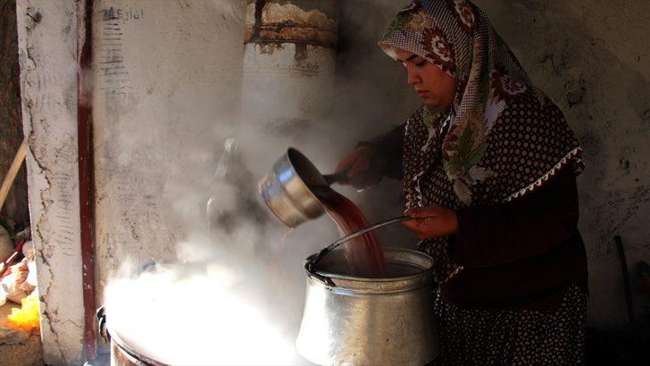 Üzümün cevizle buluştuğu lezzet: Orcik şekeri nedir? Orcik nasıl yapılır? G4