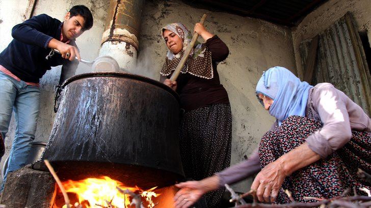 Üzümün cevizle buluştuğu lezzet: Orcik şekeri nedir? Orcik nasıl yapılır? G5