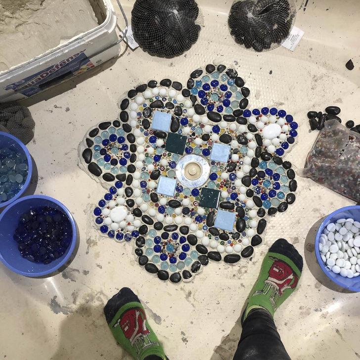 CATERS_MOSAIC_BATHROOM_TRANSFORMATION_04