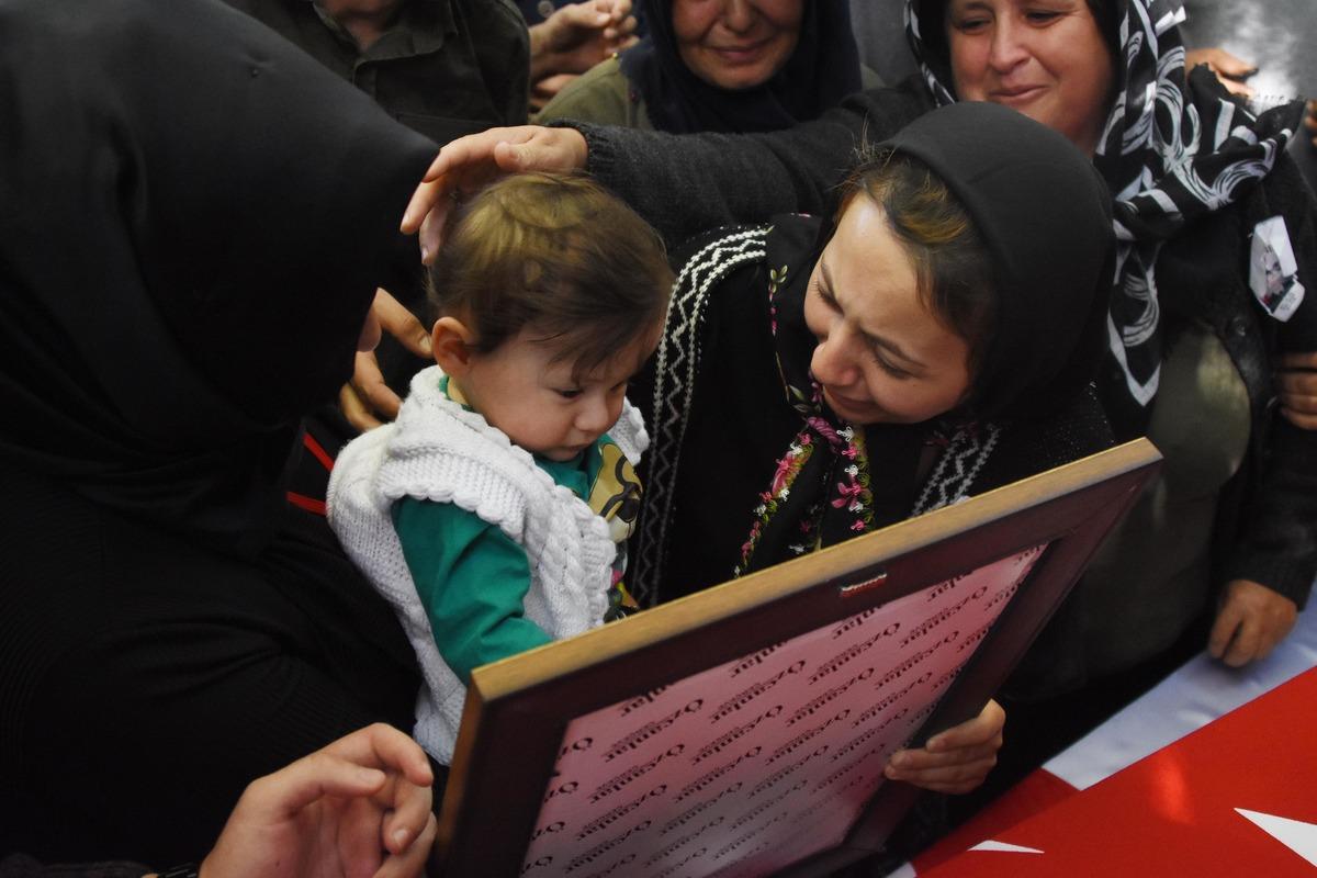 Şehit teğmen, Konya'da son yolculuğuna uğurlandı