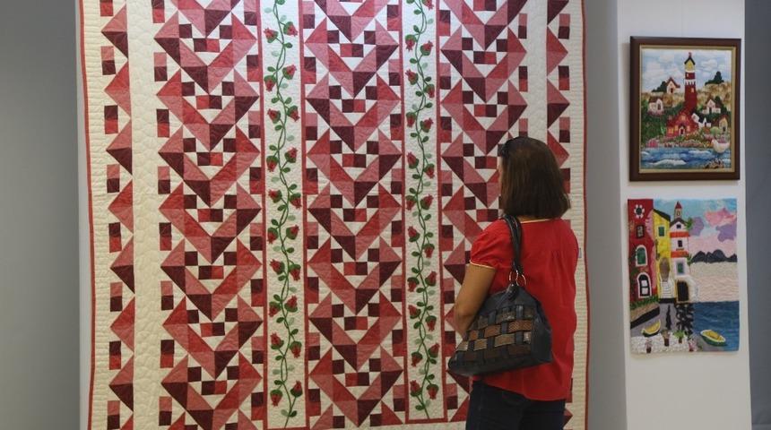 &ldquo;Acemilikten Ustalığa Kırkyama&rdquo; sergisi Maltepe&rsquo;de a&ccedil;ıldı