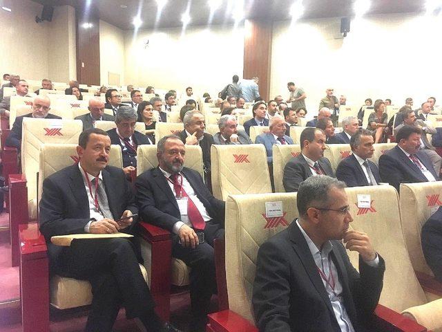 &Ccedil;ufalı,  Fırsatlar ve Tehditler &Ccedil;alıştayı&rsquo;na katıldı 2