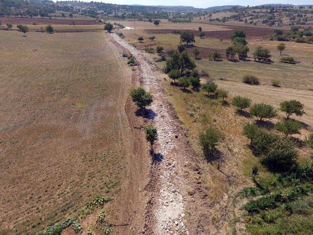 Pamukkale Belediyesi yılarlın yol sorununu çözdü