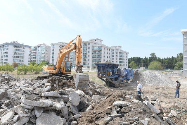 Çiğli’de betonda geri dönüşüm dönemi