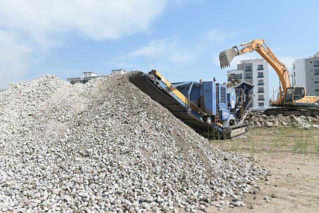 Çiğli’de betonda geri dönüşüm dönemi