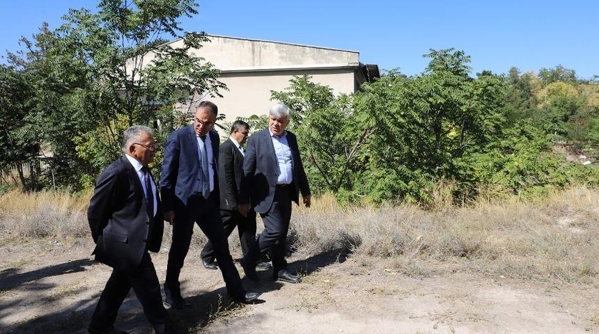 Eski m&uuml;ze taşındı, yeni m&uuml;ze kuruluyor