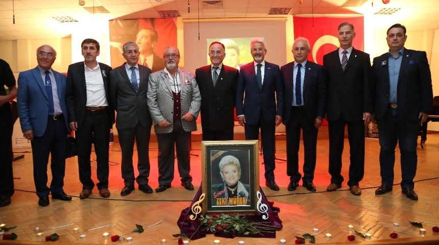 Başkan Erdem: Bursa Zeki M&uuml;ren&rsquo;e hak ettiği vefayı g&ouml;stermedi