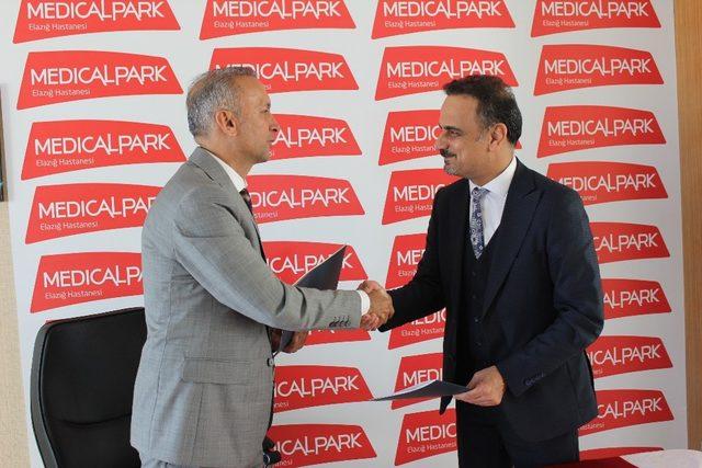 Medical Park ile Elazığ’ın Süper Lig ekibi arasında sağlık sponsorluğu anlaşması