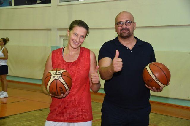 Tarsus Belediyespor, Julia Suzan Demirer’i renklerine bağladı