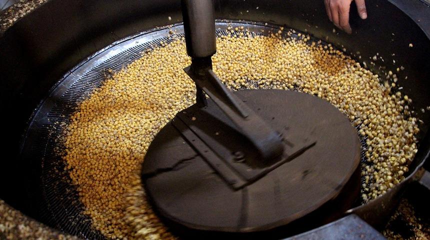 Kula leblebisi 16 farklı çeşidi ile dünyaya ihraç ediliyor