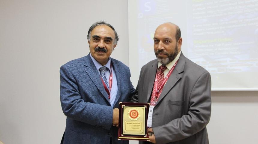 Fırat &Uuml;niversitesi, uluslararası konferanslara ev sahipliği yapıyor