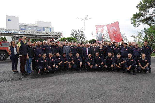 Başkan Böcek İtfaiyeciler Haftası’nı kutladı