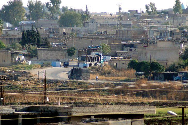 Teröristler kazdıkları tünellere beton blok yerleştiriyor G1