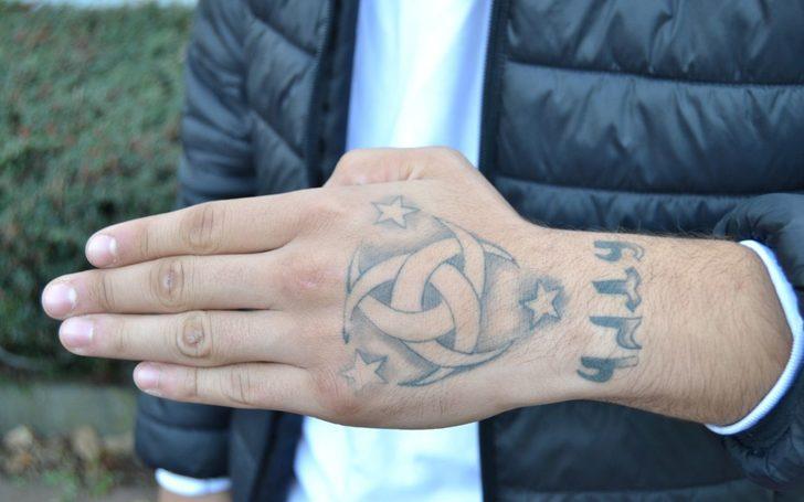 Türk genci, dövmesi yüzünden okula almadı: 'Oğlumu kimseye yedirtmem!' G2