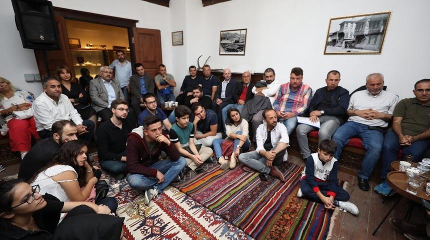 Asırlık konakta şiir ziyafeti