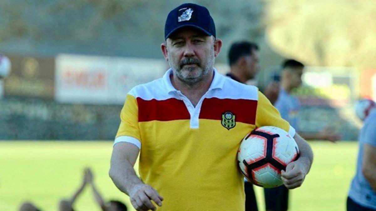 Beşiktaş taraftarından 'Sergen Yal&ccedil;ın' harekatı