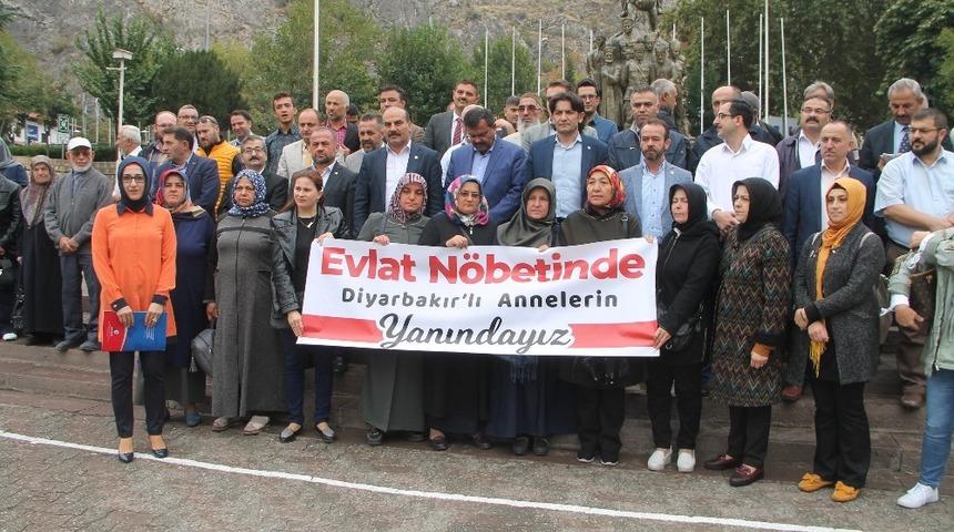 Amasyalı annelerden Diyarbakırlı annelere destek