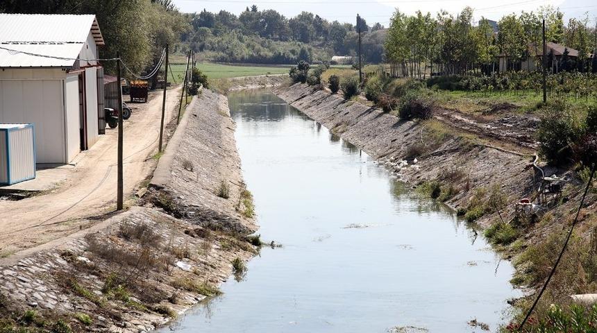 &Ccedil;ark Deresi&rsquo;nde yoğun temizlik &ccedil;alışması
