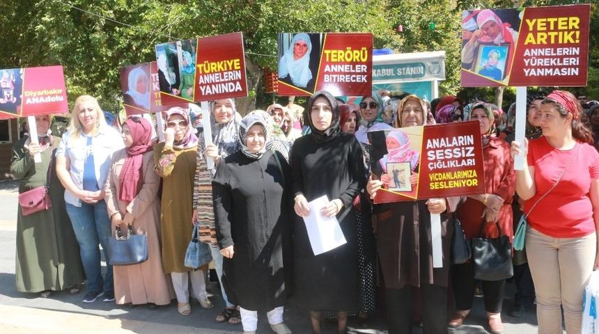 Adıyaman&rsquo;daki kadınlardan Diyarbakır&rsquo;daki annelere destek