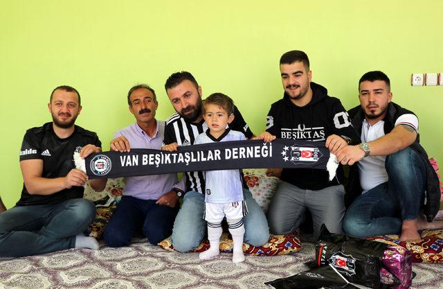 Van Beşiktaşlılar Derneği, minik Yusuf'un yüzünü güldürdü