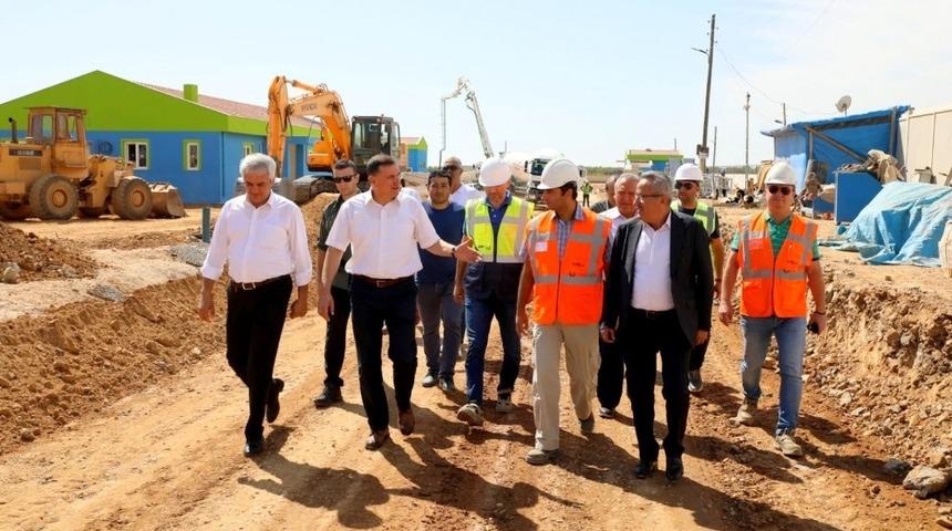 Başkan Savaş Hassa Arıtma Tesisini inceledi