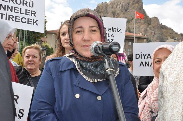 Afyonkarahisar’dan Diyarbakır’daki annelere destek