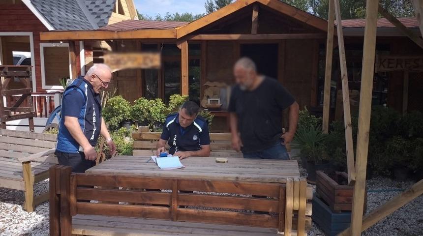 Sapanca&rsquo;da ruhsat denetlemeleri devam ediyor