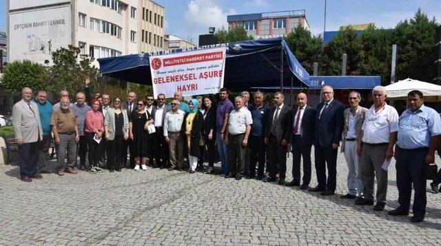 Salihli MHP’den aşure hayrı