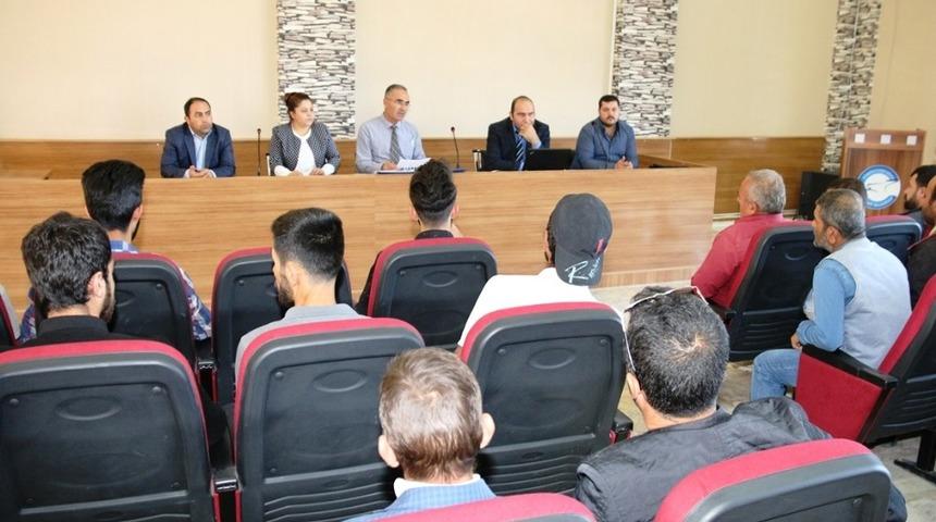 Edremit Belediyesinden &lsquo;Otsu Yer &Ouml;rt&uuml;c&uuml;leri Yetiştiriciliği&rsquo; kursu