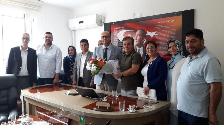 Yunusemre Kent Konseyi&rsquo;nden &lsquo;&Ccedil;ocuklar i&ccedil;eri k&uuml;f&uuml;r dışarı&rsquo; projesi